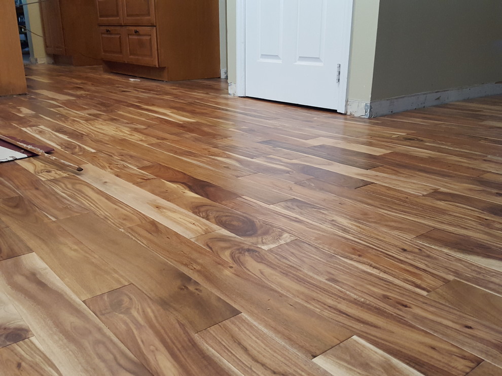 Prefinished Red Acacia 3/4×3-5/8 sellect