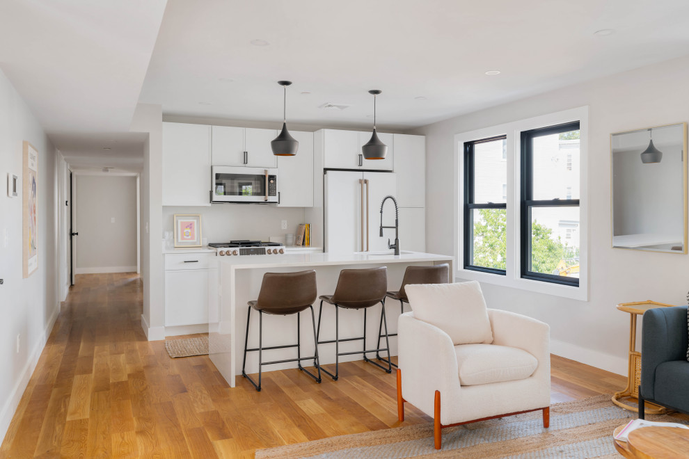 Transitional kitchen photo in Boston