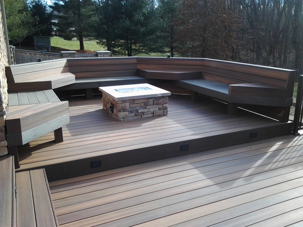 Photo of a large arts and crafts backyard deck in Indianapolis with no cover and an outdoor kitchen.