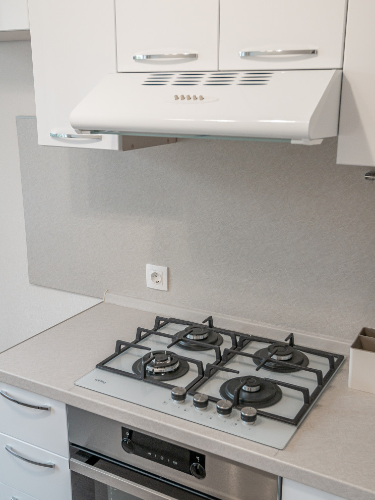 Плита с вытяжкой