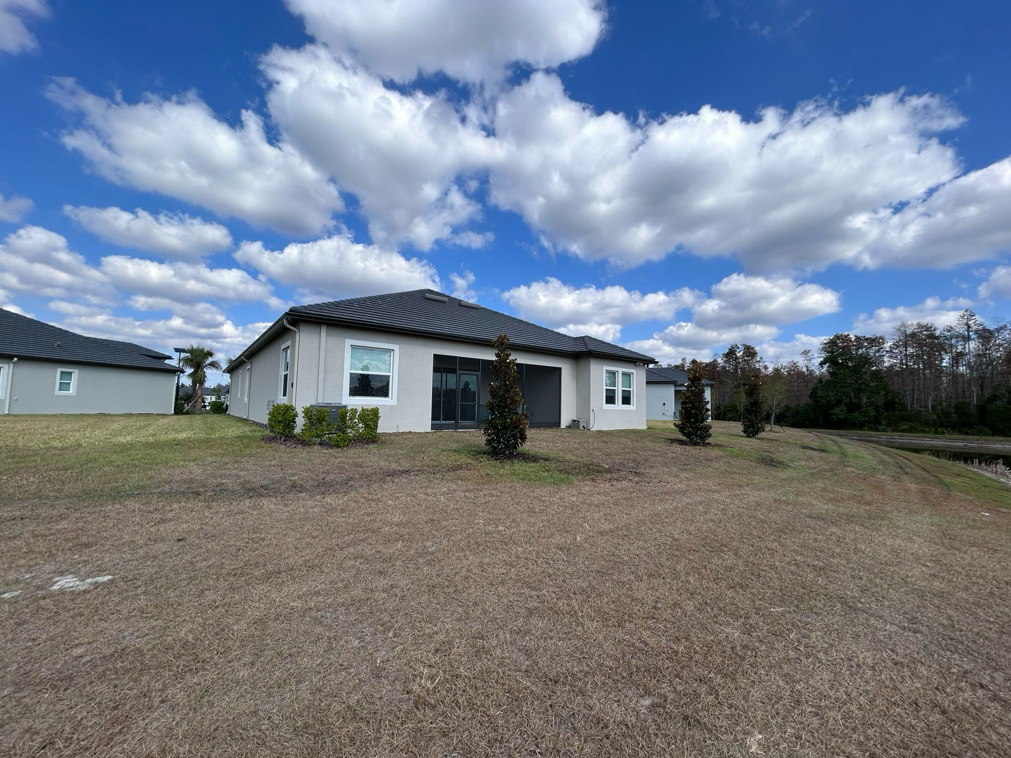 Exterior home photo in Tampa