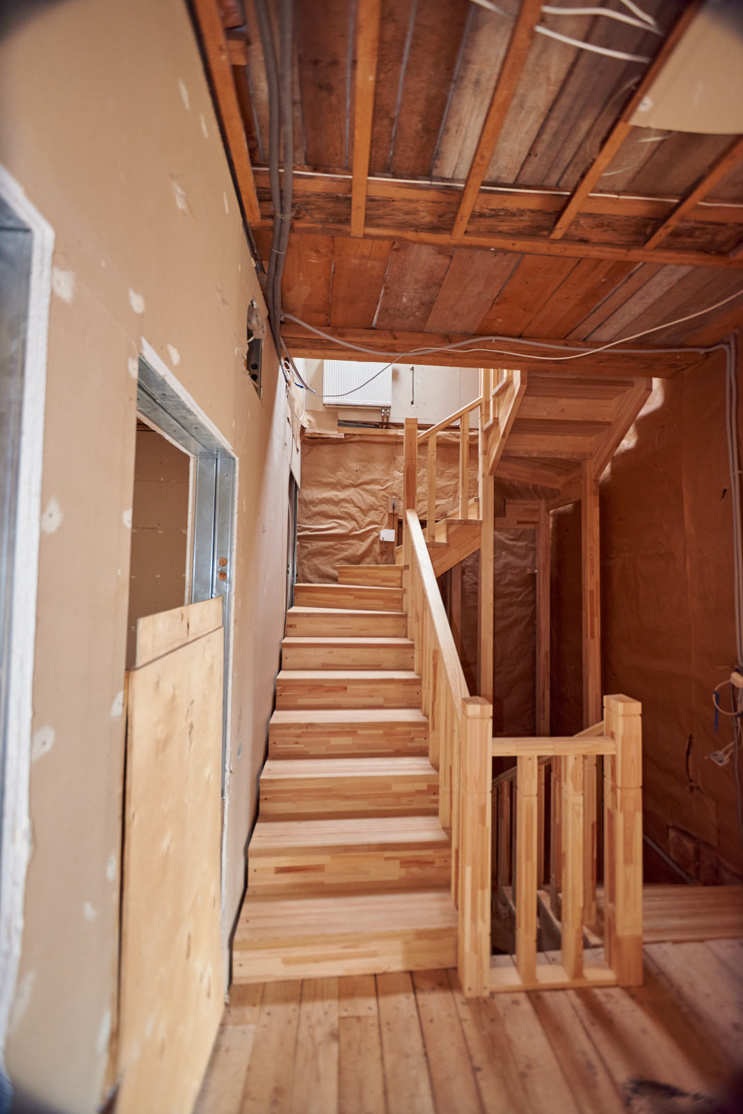 Реконструкция интерьеров дома в подмосковье. 350 м.кв.