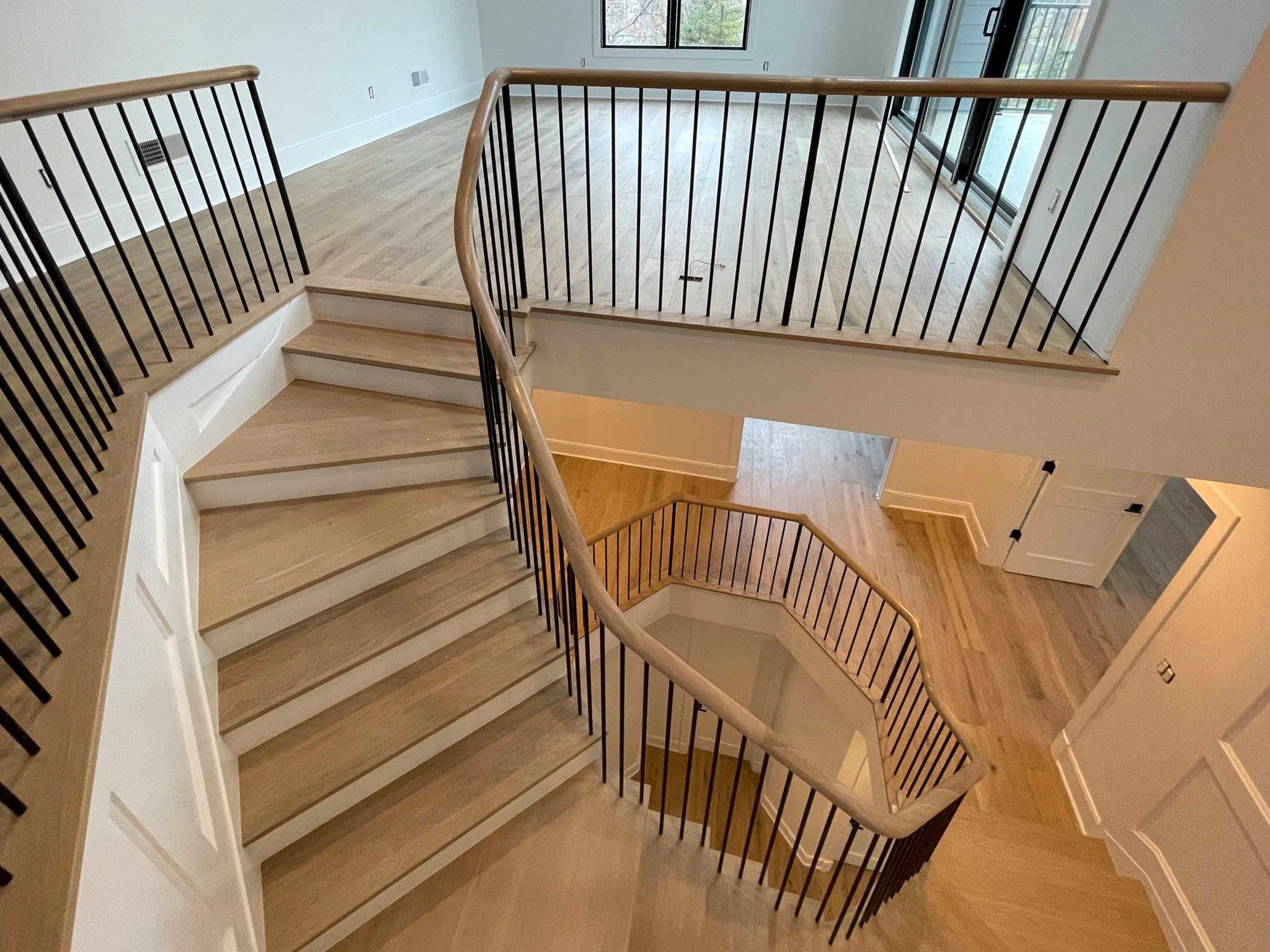 100_Hexagonal Floating-Staircase, Bethesda MD 20817