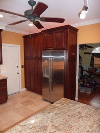 Lowe's Kitchen Designs traditional-kitchen