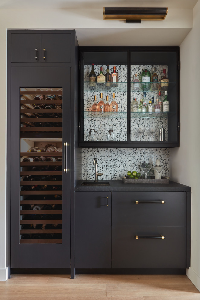 Inspiration for a mediterranean home bar remodel in Los Angeles