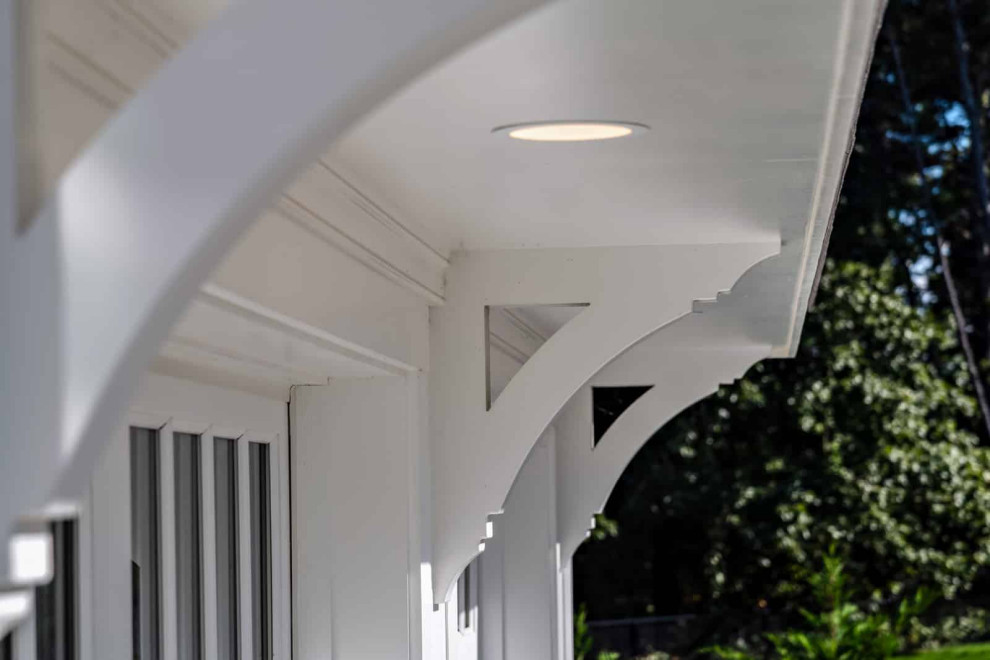 Стильный дизайн: белый дом в классическом стиле - последний тренд