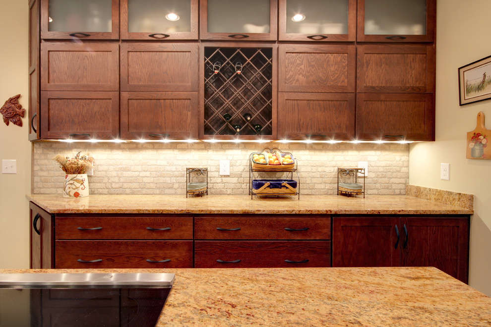 Mountain style kitchen photo in Miami