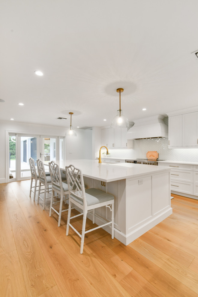 Example of a transitional kitchen design in Miami