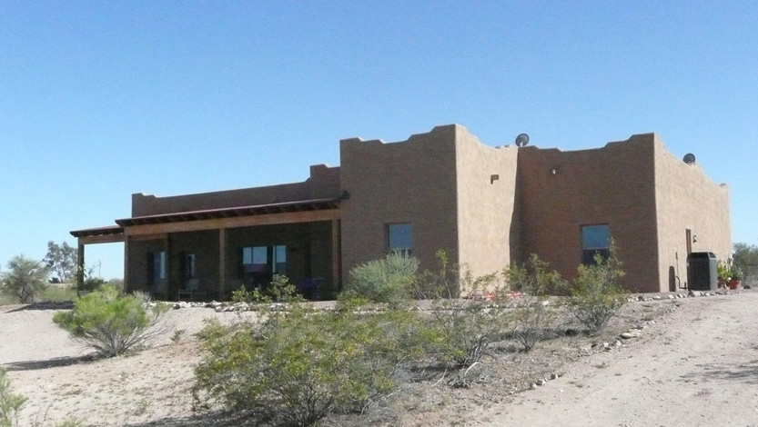 Rustic exterior home idea in Phoenix