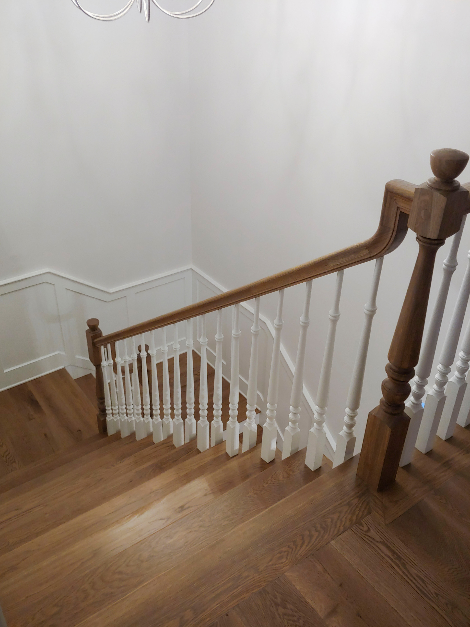 103_Classic Staircase with Stunning Handcrafted Oak Railing System, Aldie VA 201