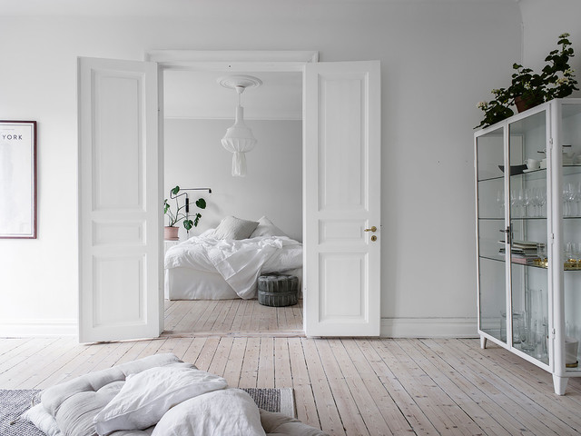 Linn&eacute;staden, Kastellgatan 17A scandinavian-bedroom