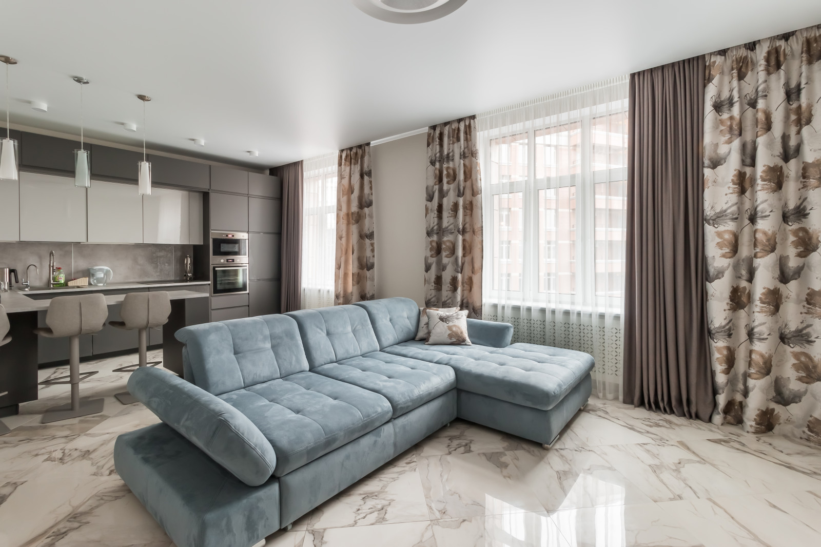 Акцент на шторах