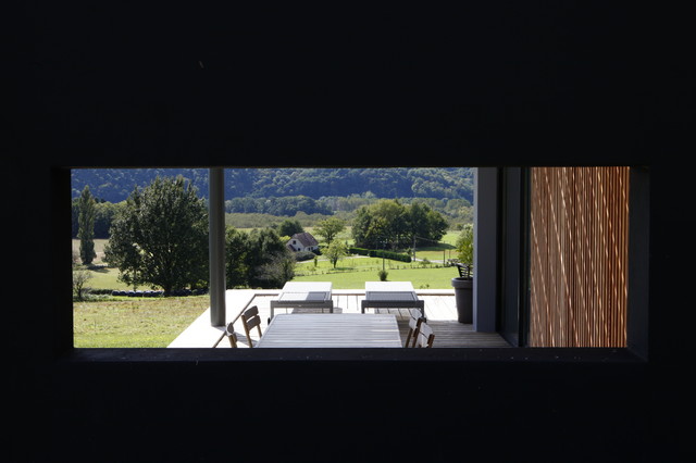Villa M contemporary-deck