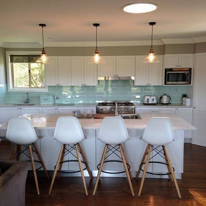 Photo of a beach style kitchen in Central Coast.
