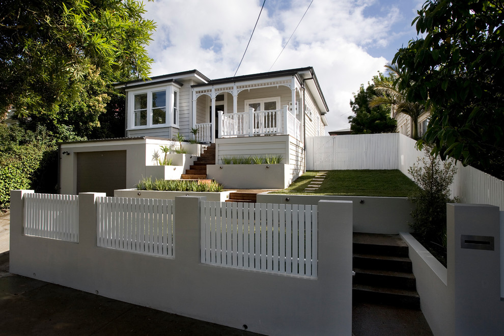 Inspiration for a traditional exterior in Auckland.