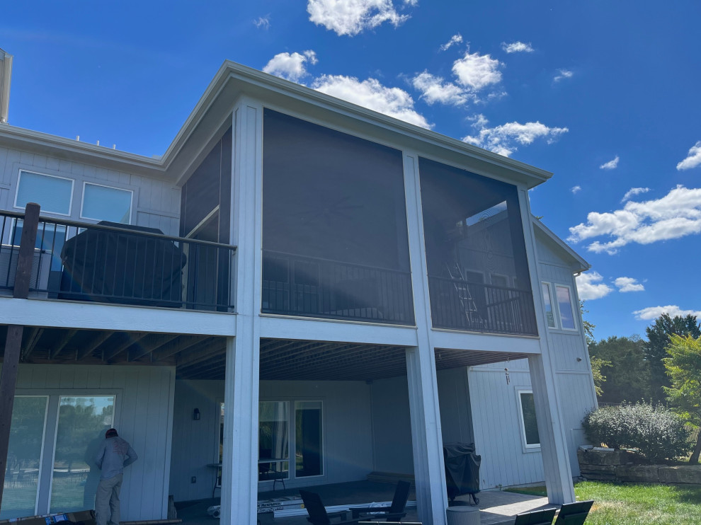 Screen Porch System in Parkville, MO