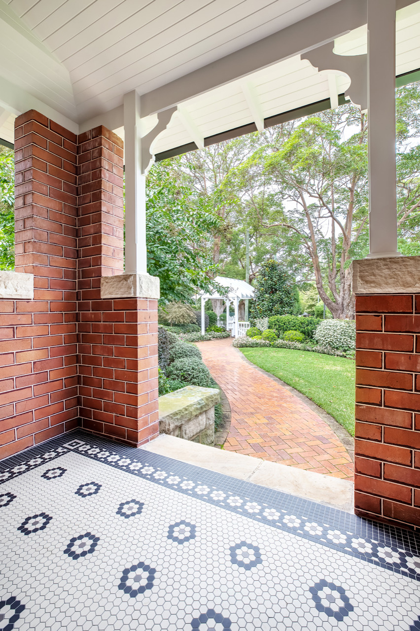 Roseville, Timeless Refurbishment