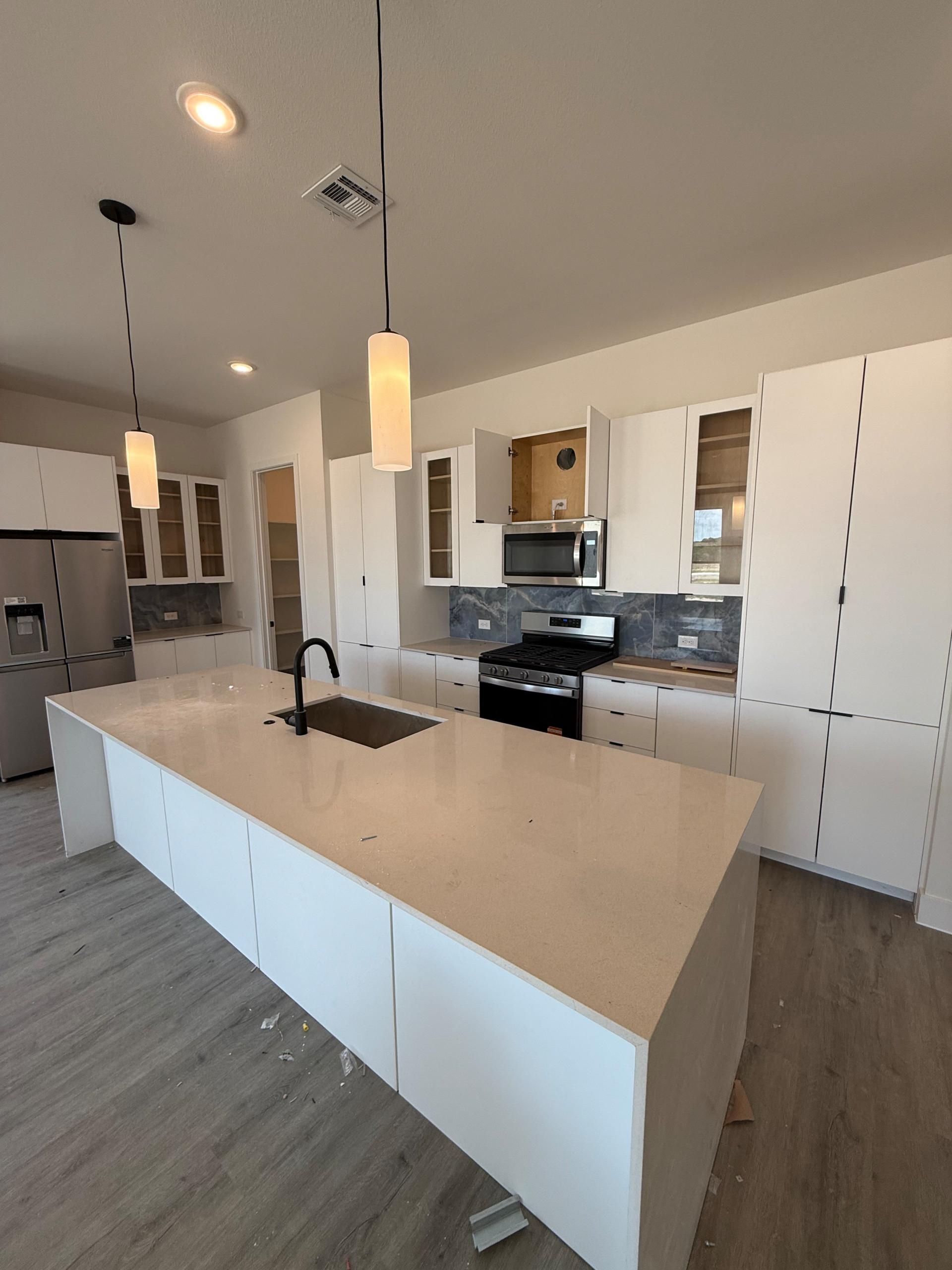 Drywall, Tape, and Float - ONX Homes