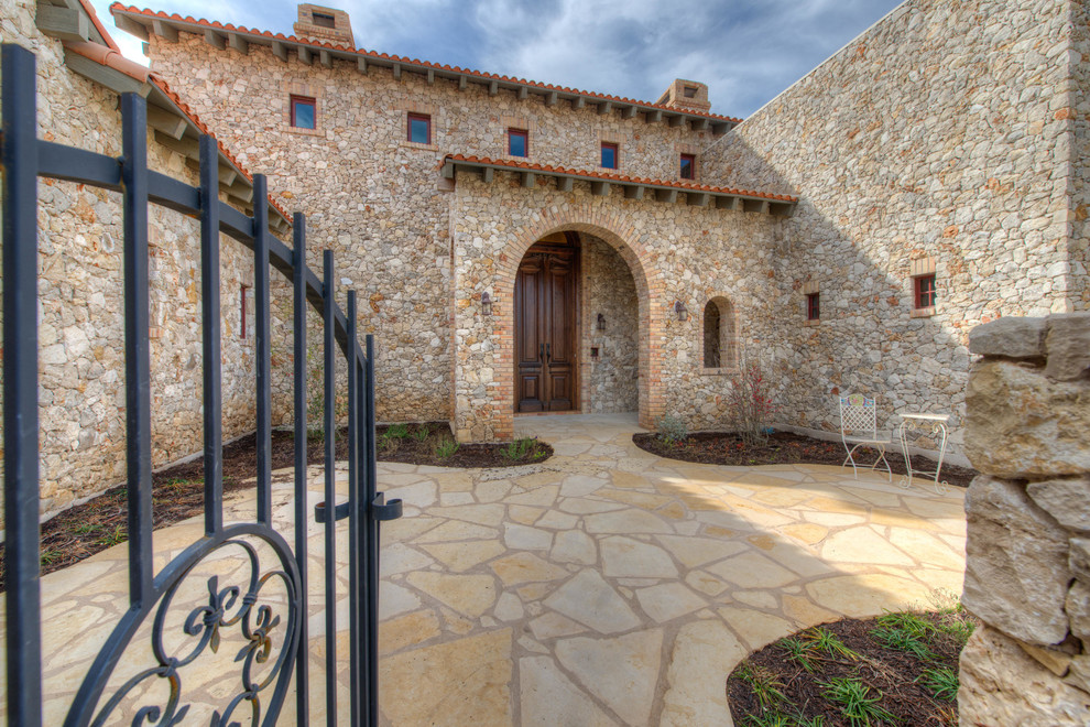 Mountain style entryway photo in Austin