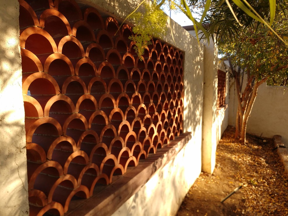 Outdoor Masonry Steps and Windows