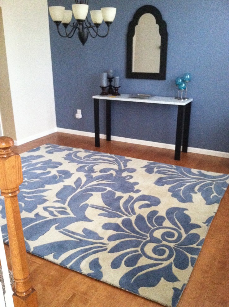 Yellow and Blue Dining Room