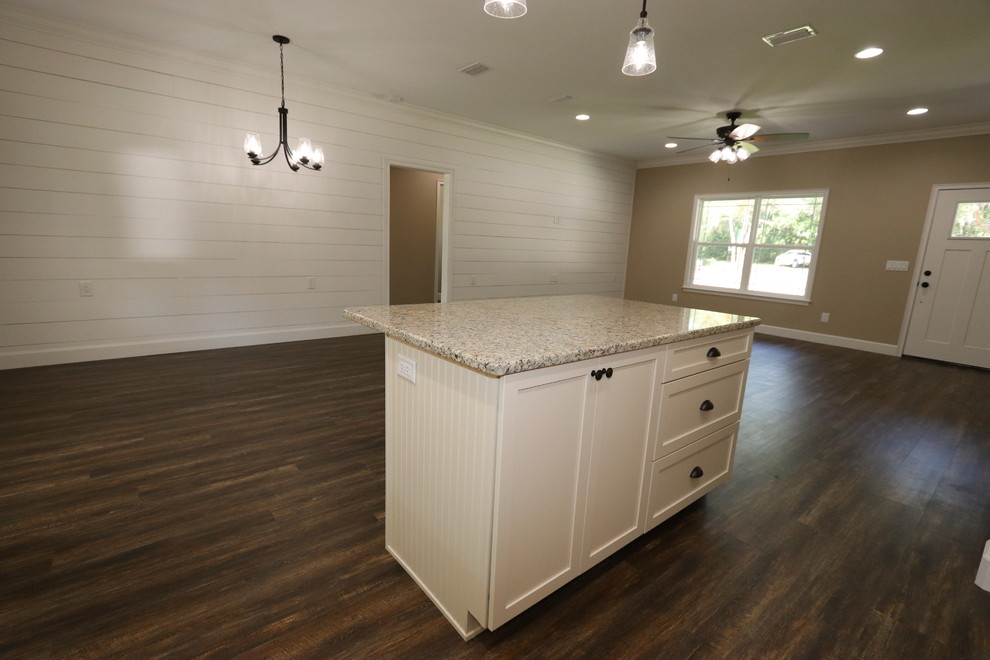 Inspiration for a transitional kitchen remodel in Miami