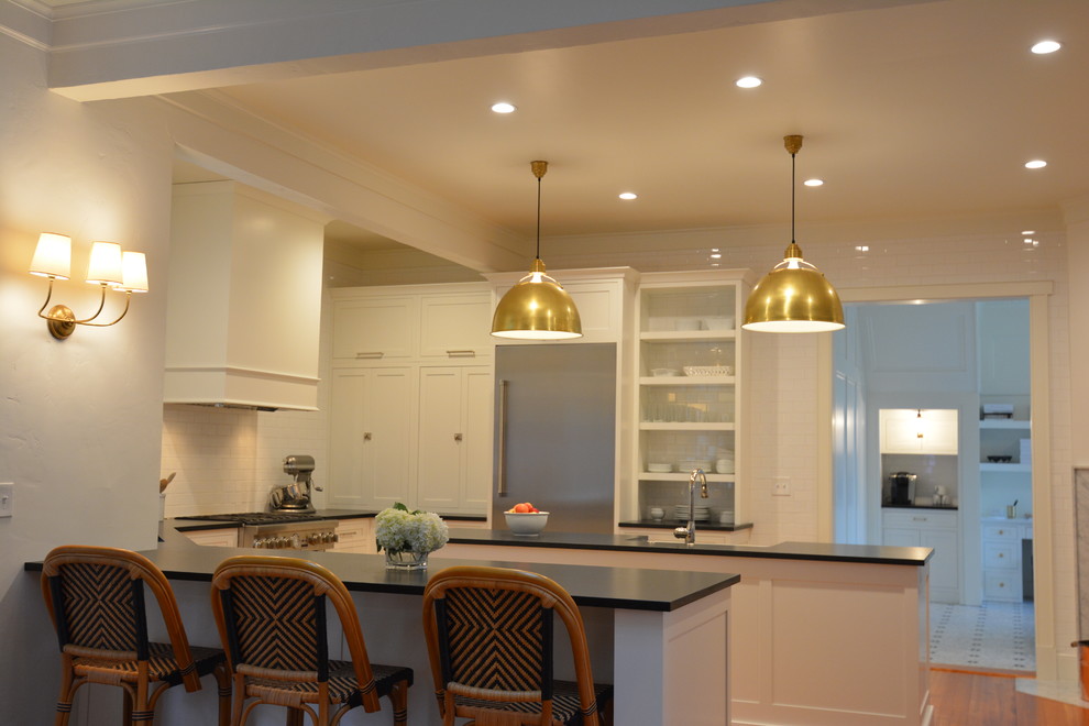 Kitchen - transitional kitchen idea in Baltimore