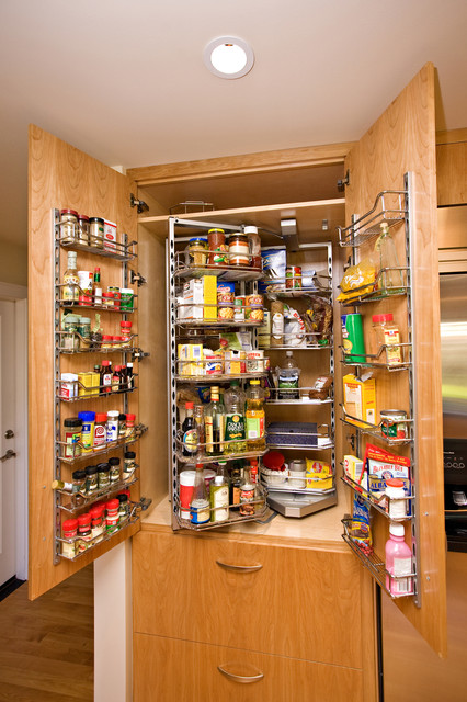 Check out these simple ideas for kitchen storage organisation.