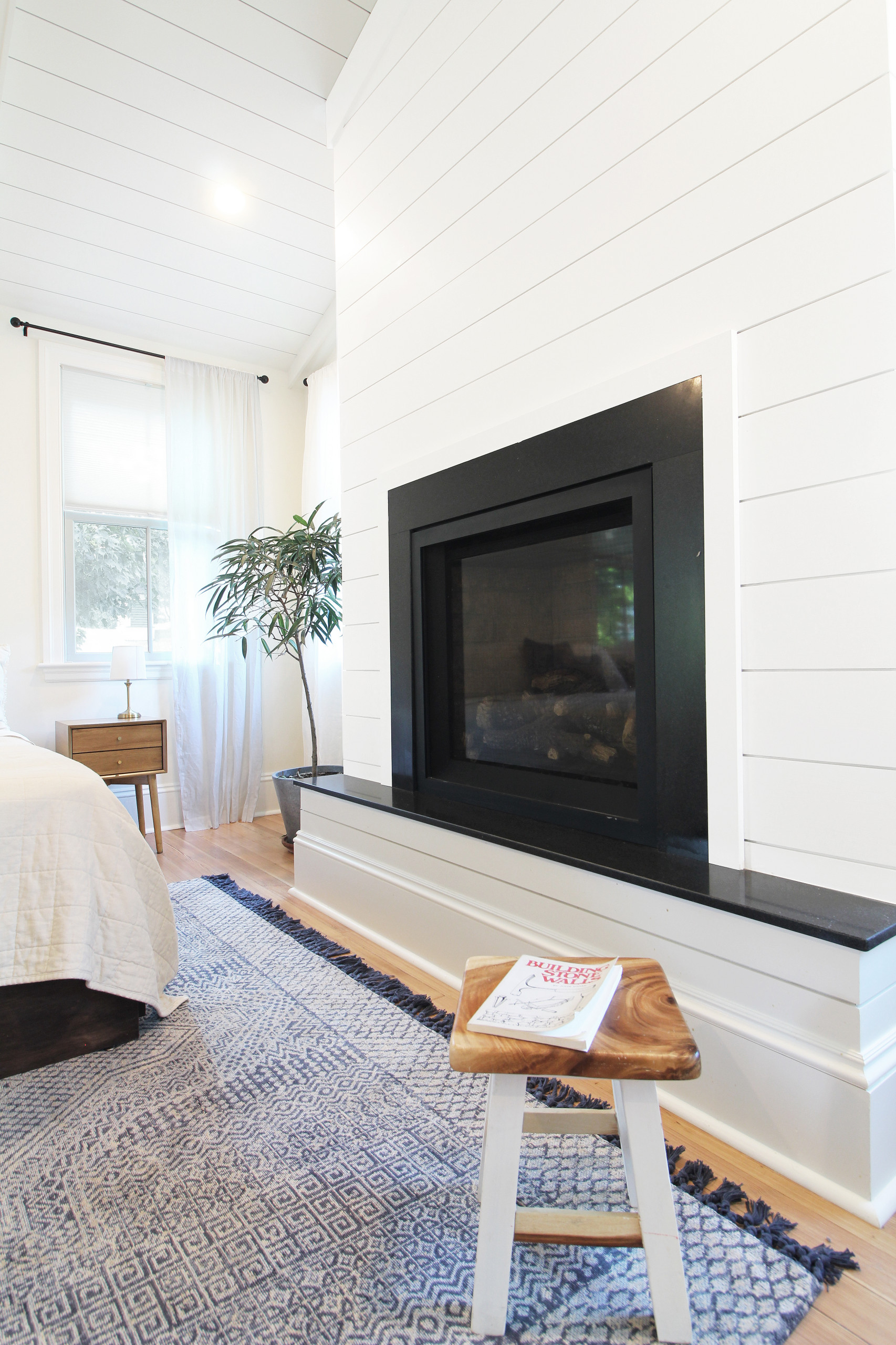Transform Your Vision Into a Modern Farmhouse Masterpiece