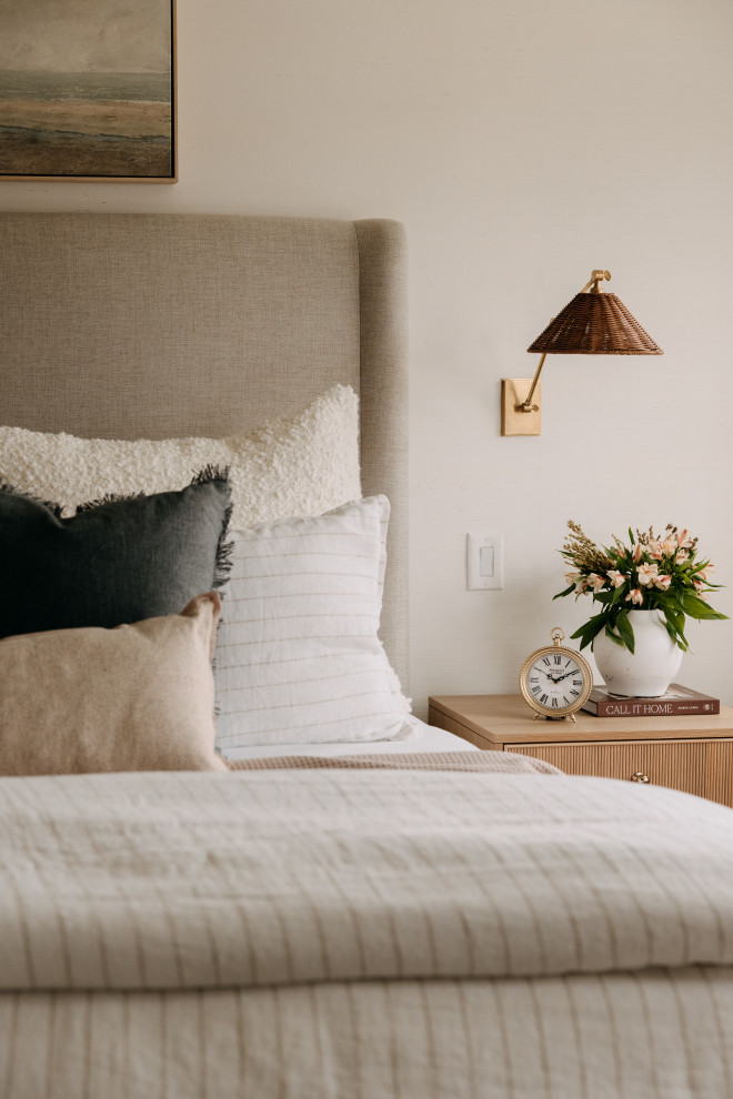 Downtown Cottage Primary Bedroom