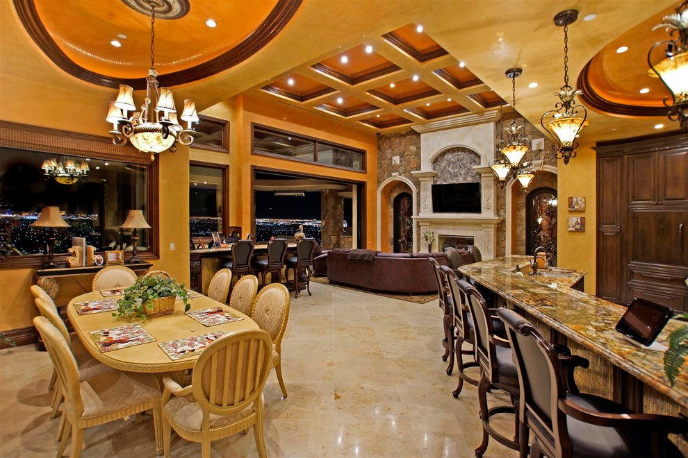 Mediterranean dining room in Las Vegas.