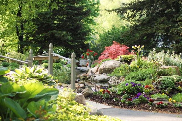 Landscape Work contemporary-garden