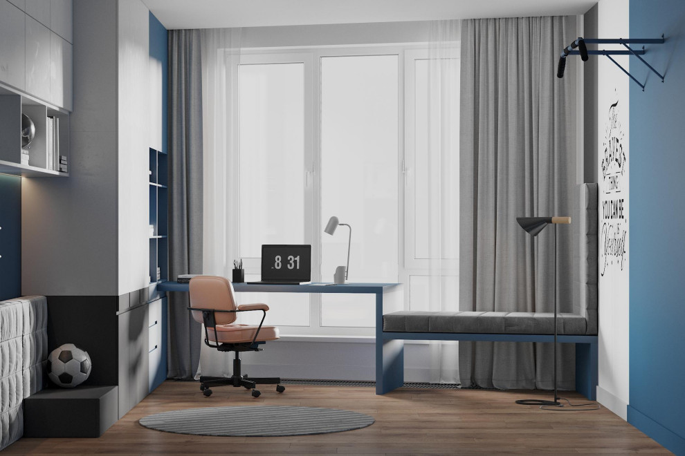 Спальня подростка, рабочее место у окна с зоной для чтения