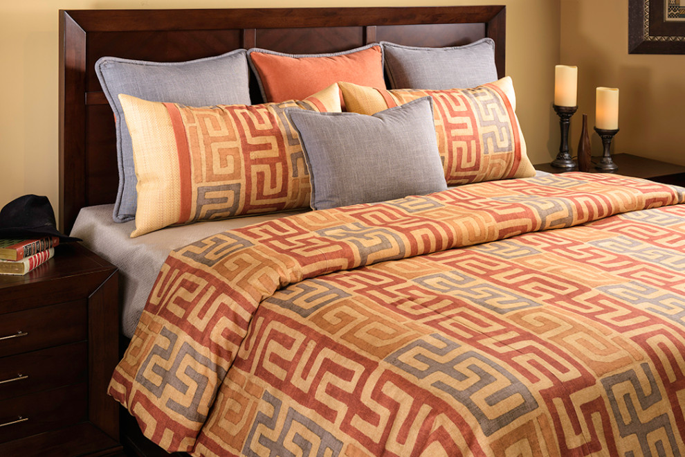 Zuri Queen 7 Piece Duvet Set Contemporary Duvet Covers And Duvet