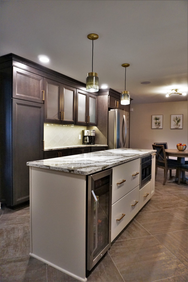 Example of a transitional home design design in New York