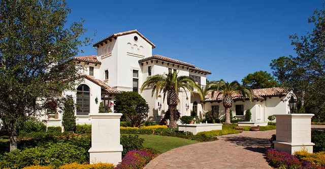 Classic Transitional mediterraneo-facciata
