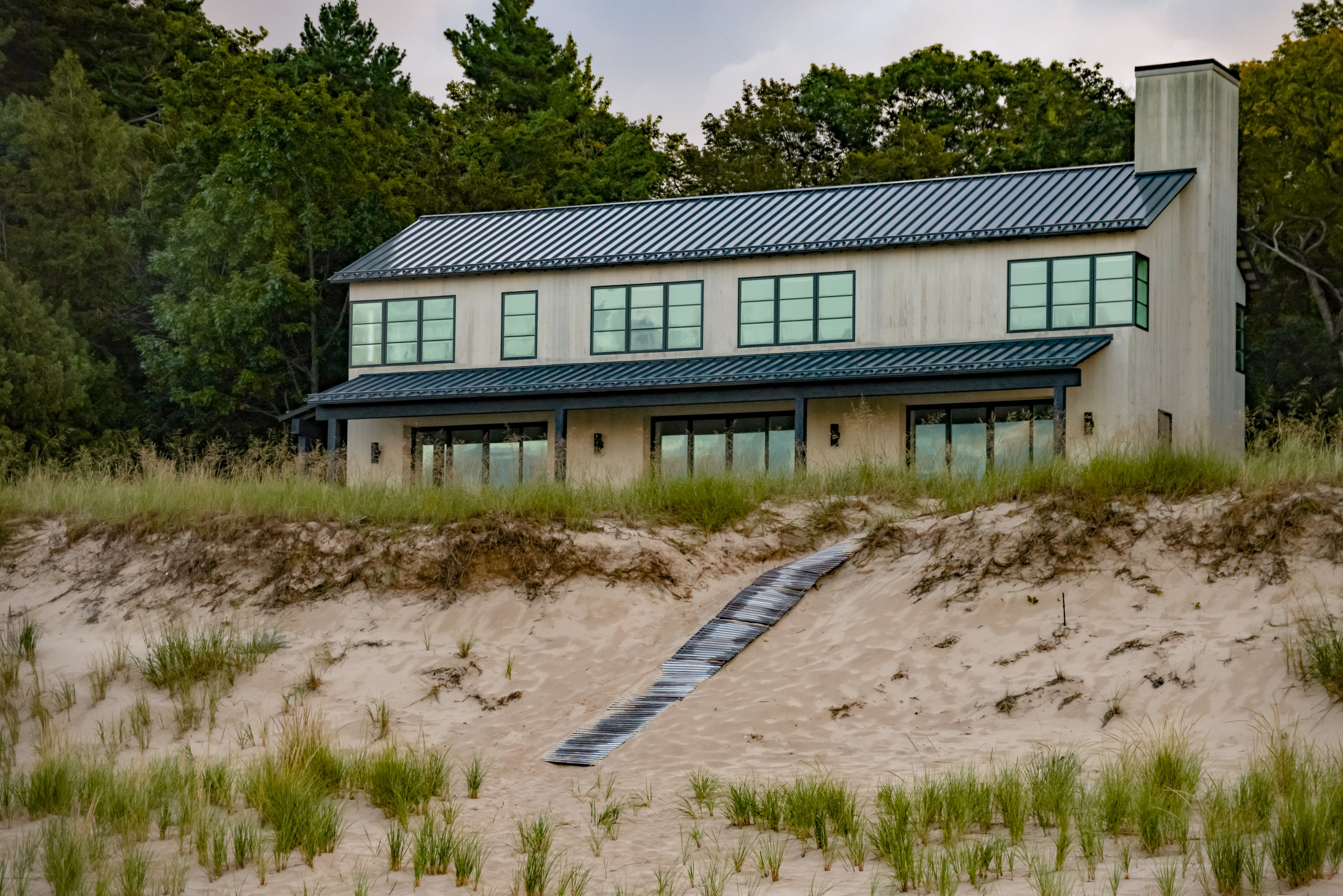 Modern Contemporary Beach House