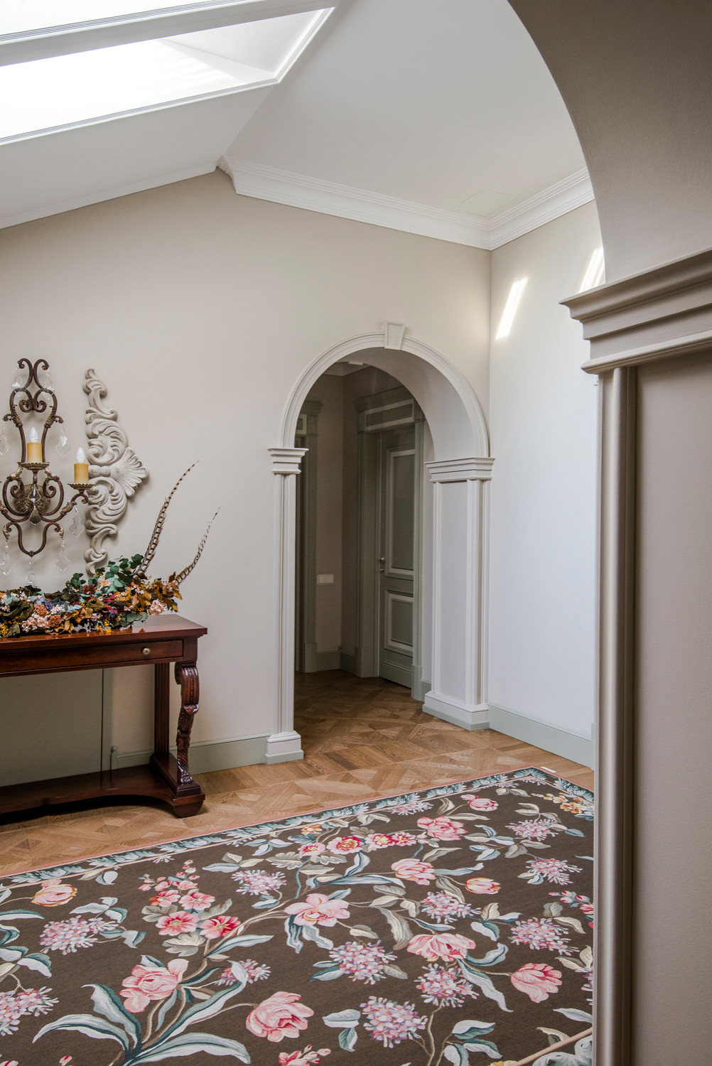 Съемка дома на Новой Риге, 1950 м². Дизайнер Анна Першхайло.