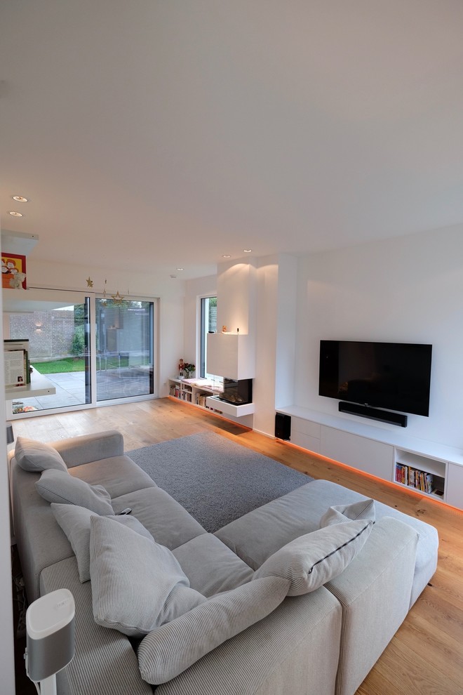 Design ideas for a modern living room in Dusseldorf.
