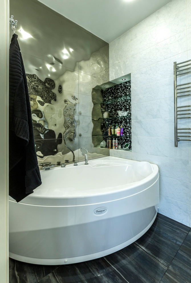 Студия на Пр. комарова