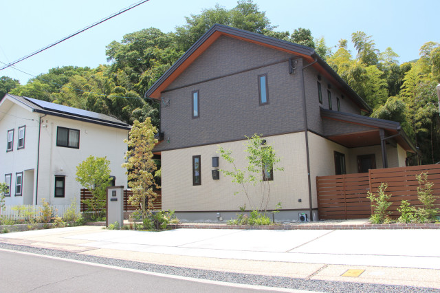 ＃039　おおらかに構える moderno-fachada