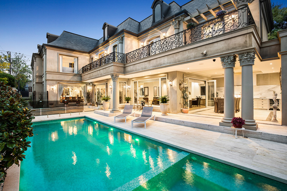 This is an example of a mediterranean pool in Melbourne.