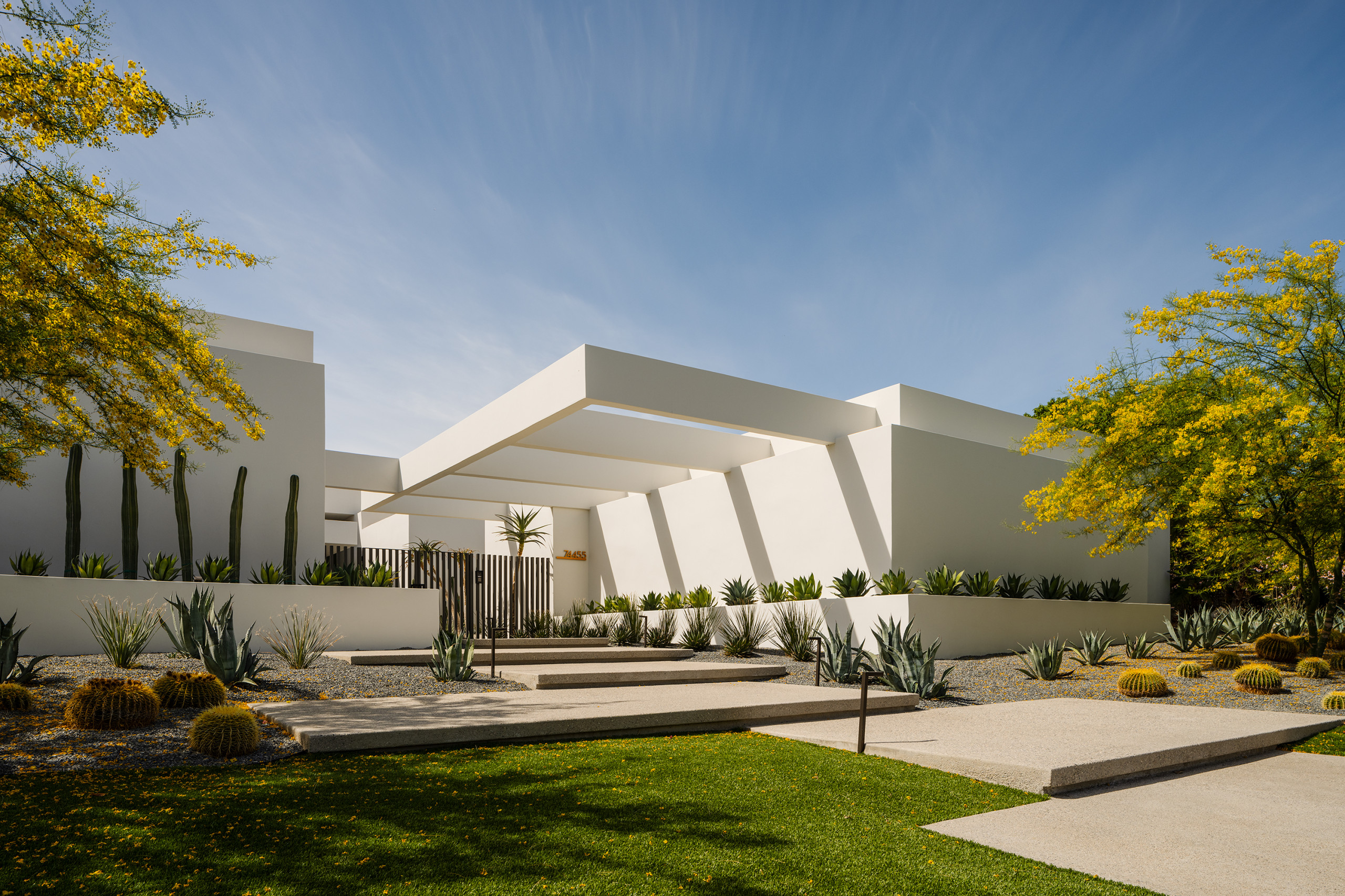 Indian Wells Contemporary