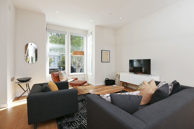Pacific Heights Condos contemporary-vardagsrum