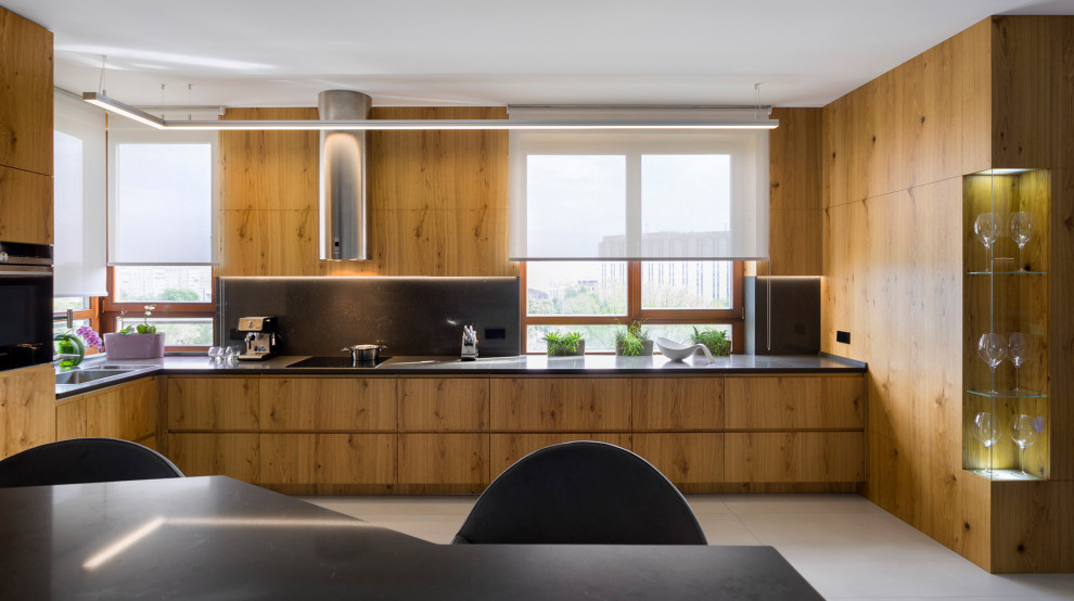 On the verge of illusion