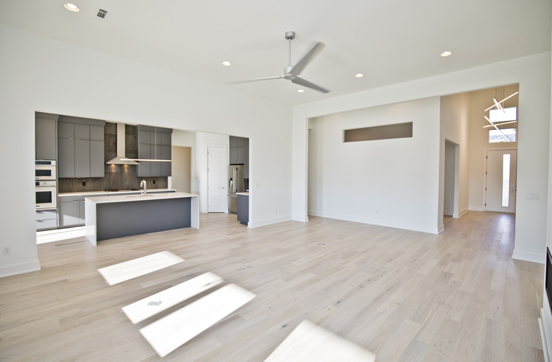 SV136_8605 S 86th PL
