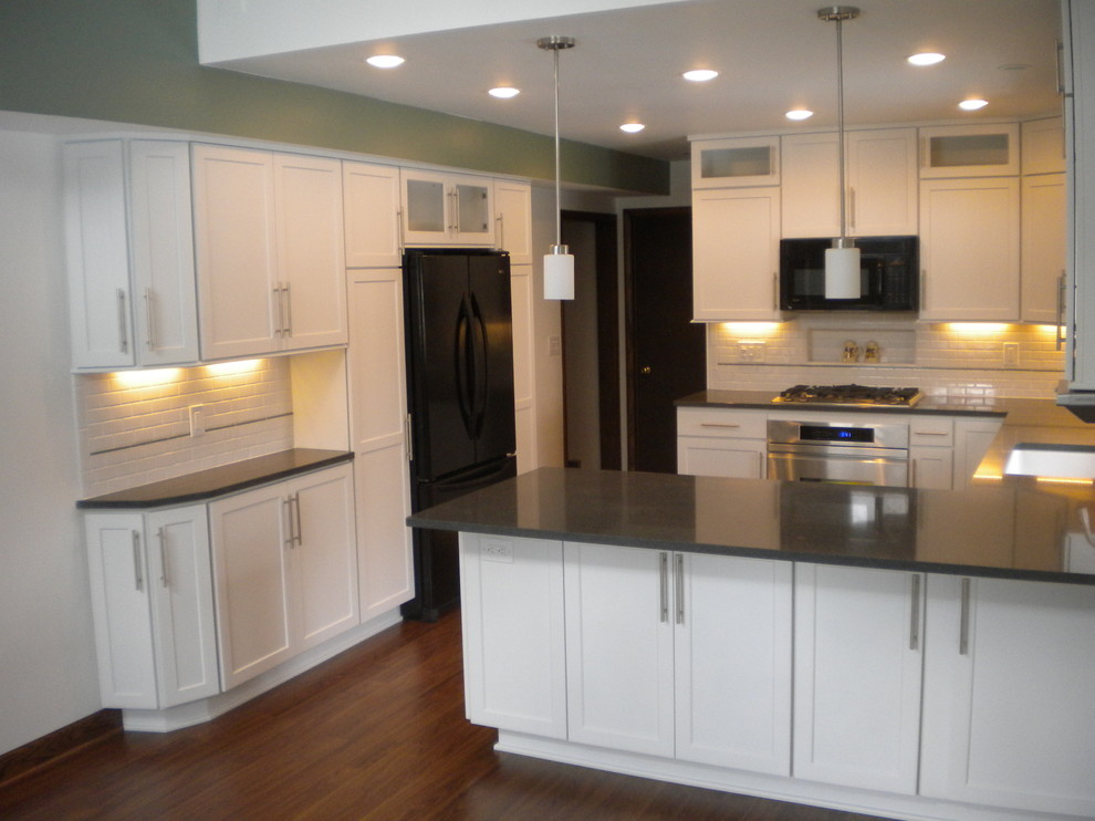 Greendale Modern Kitchen Makeover with White Cabinets ...