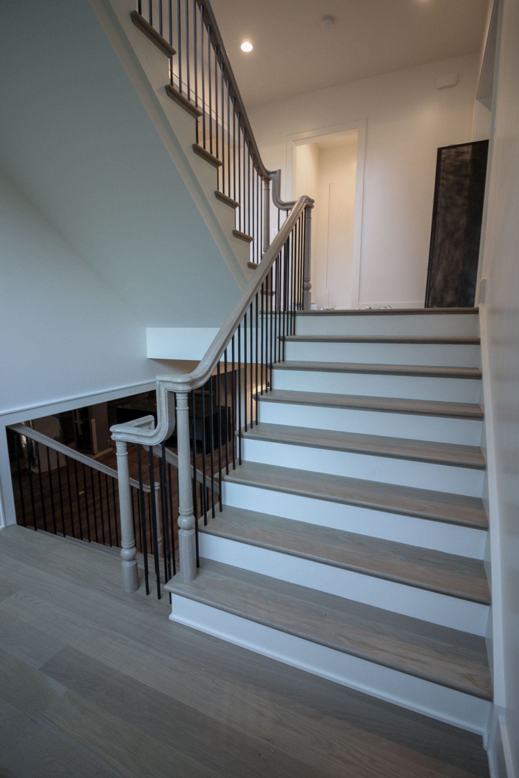 93_Captivating Light Wood Railing System with Black Spindles, Arlington VA 22207