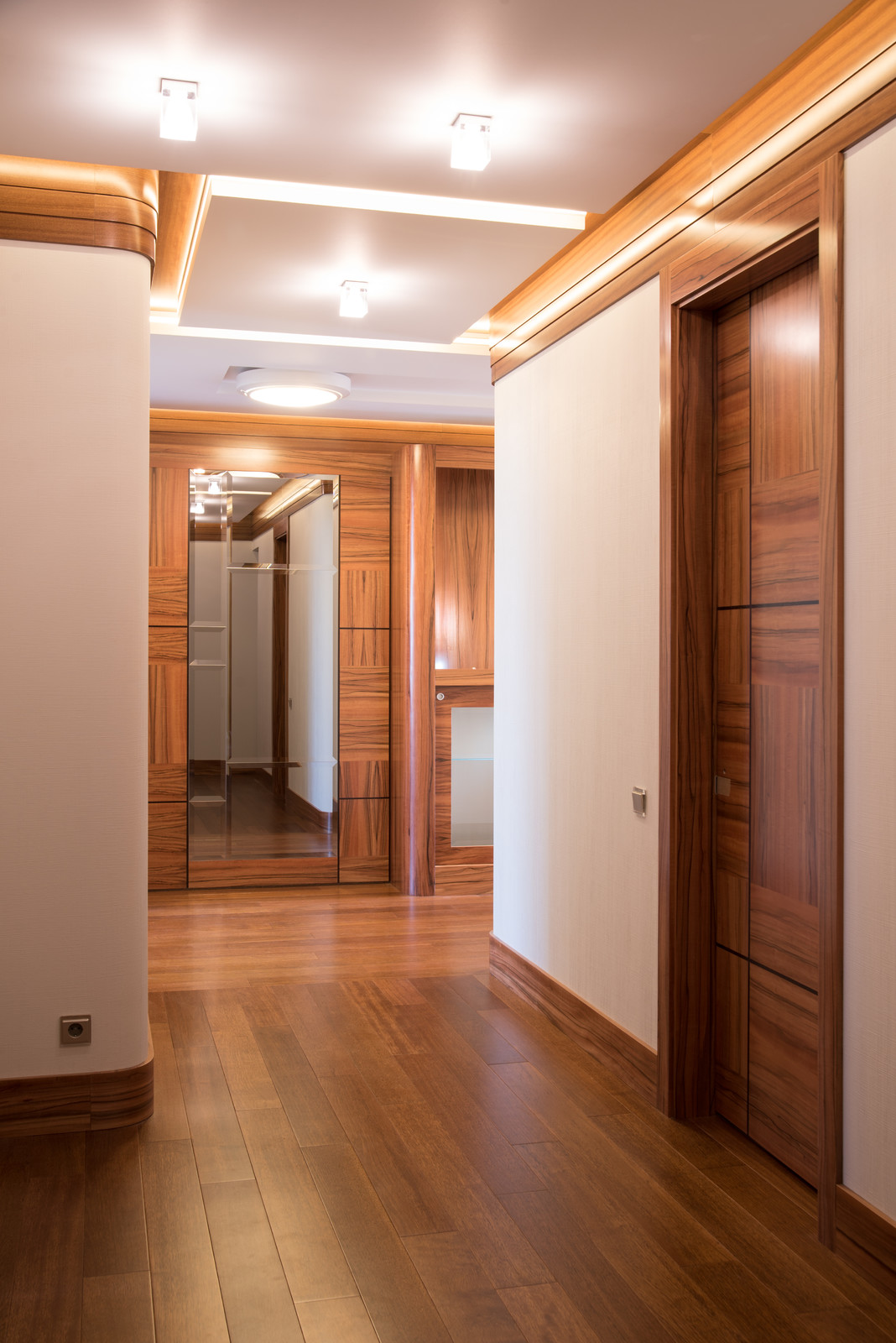 Яхтенный стиль. Элитная мебель