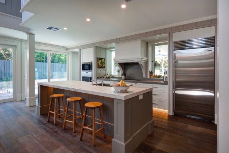 Photo of a transitional kitchen in Sydney.